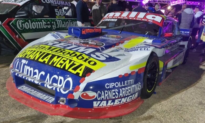 Piloto del pueblo: Germán Todino presentó sus autos en Rivera 1 Todino TC
