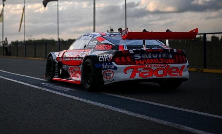 Al galope: Werner probó el Mustang en La Plata 1 Werner pruebas 1