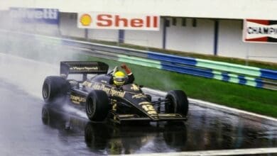 Senna celebra su primer triunfo
