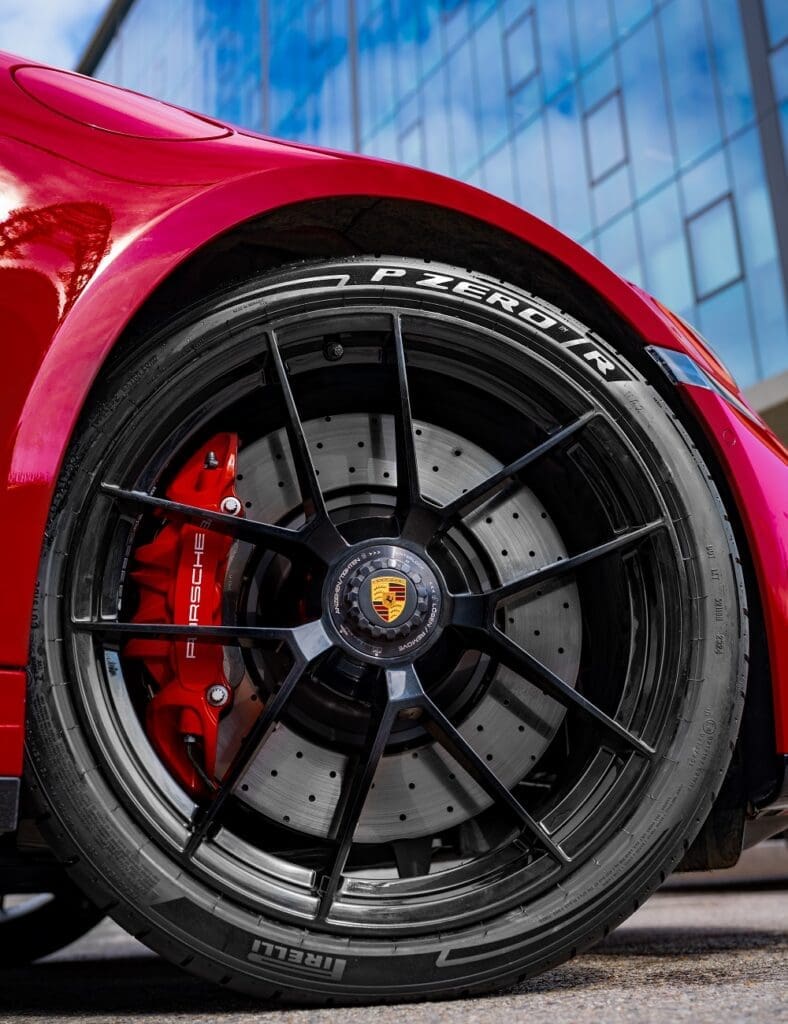 Nuevo Porsche 911 GTS: equipado con las Pirelli P Zero R 3 DSC08448