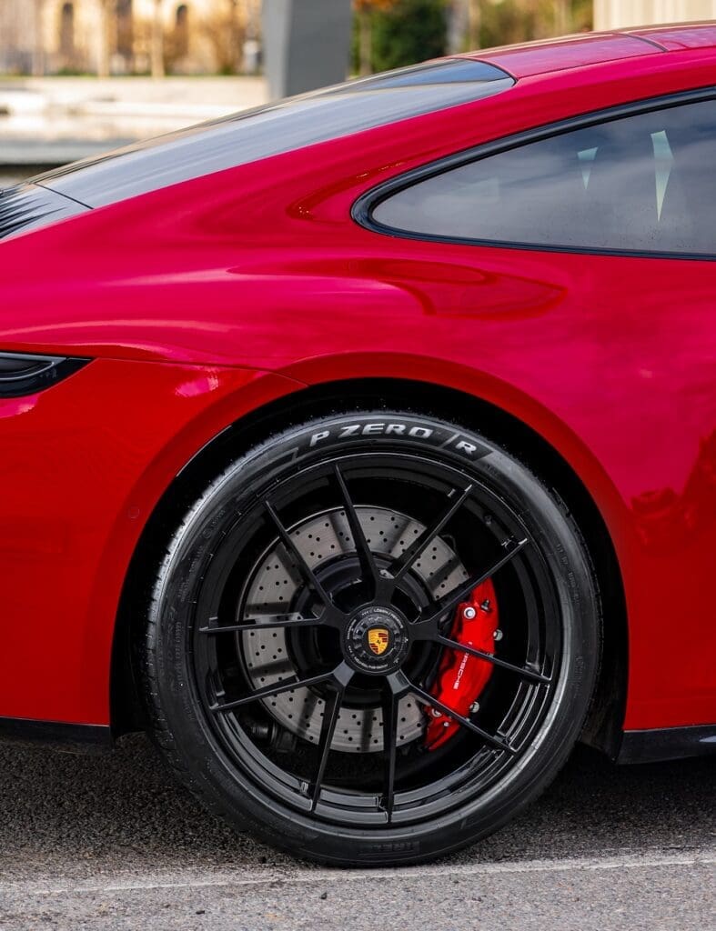 Nuevo Porsche 911 GTS: equipado con las Pirelli P Zero R 4 DSC08527