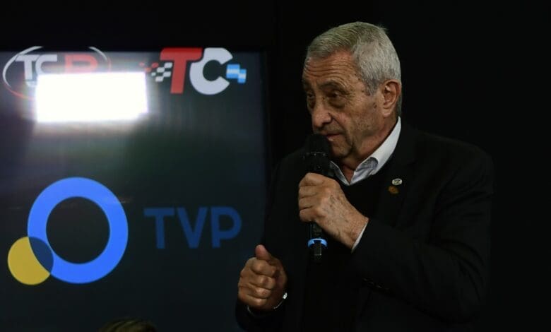 Hugo Mazzacane: “La final del campeonato será en La Plata” 1 Mazzacane durante la presentación en la TVP