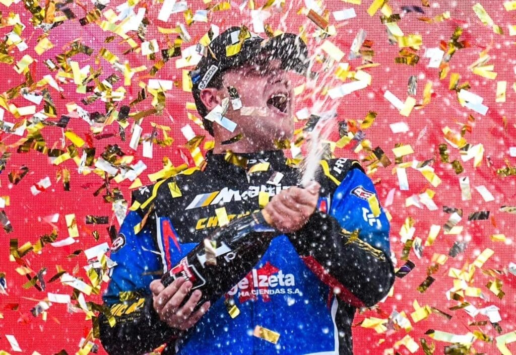 Festejó por primera vez: Martini ganó en la Clase Tres 3 TP Martini podio Rosario 2