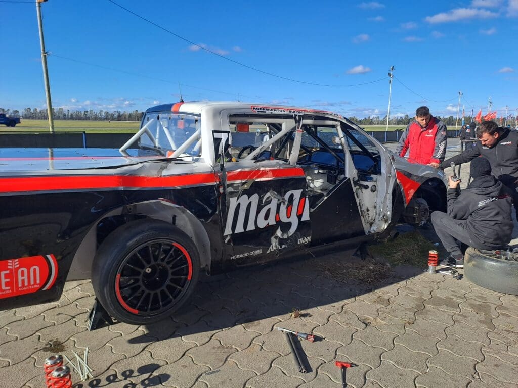 Impresionante vuelco: así quedó la Ranger de Martínez 4 TCPK Frano