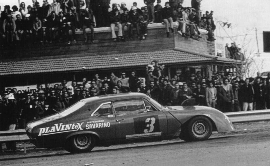 Primer triunfo en TC: la cupé Chevy, un bien de familia 3 Chevy 2