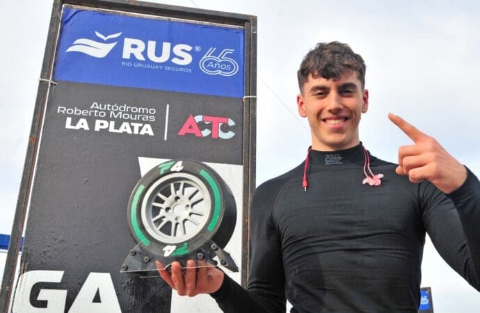 Tercera pole: El Bacha fue el más veloz en La Plata 1 Tercera pole de El Bacha