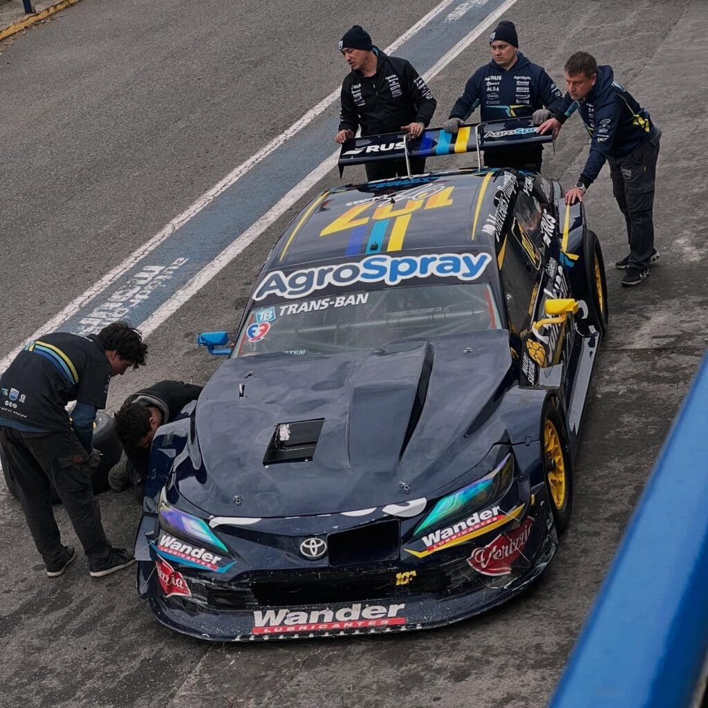 Van por todo: el RUS MED Team tiene buenas expectativas 3 TC Camry Tobias