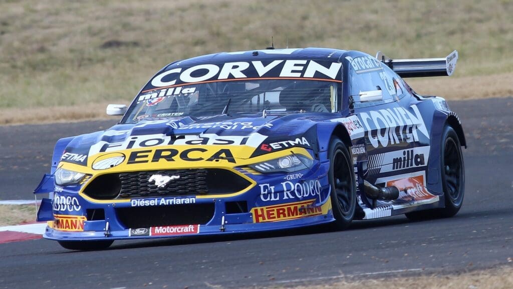 Gianini: “Vamos a hacer esta carrera y después veremos” 4 TC Urcera Mustang entre