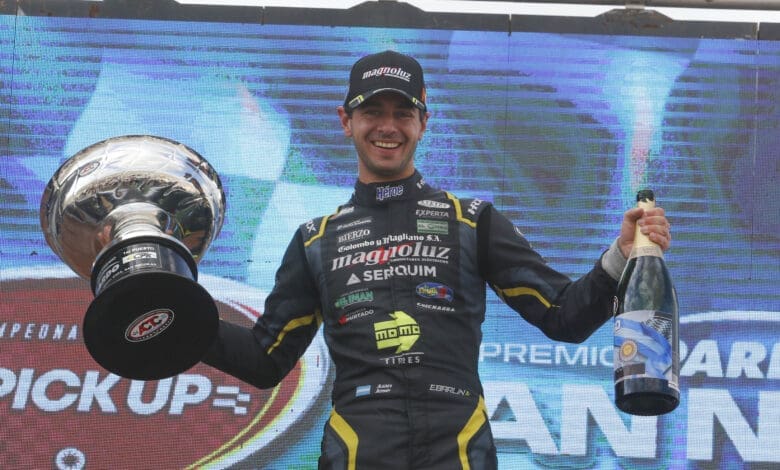 Gran triunfo de Ebarlín en TC Pick up