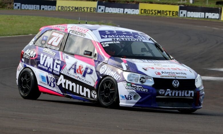 Con Canela: Juani logró la pole provisional en Oberá 1 Canela marcó la pole en su cuarta carrera del año