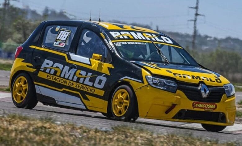 Plan Rombo: un Sandero sale a pista en la divisional mayor 1 El Sandero fue estrenado en la Clase 2 del TN