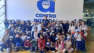 Una mañana distinta: visita al taller del RUS MED Team 5 RUS MED escuela 1