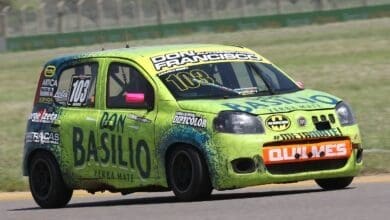 Por una exclusión: Marchesín heredó el éxito en Clase Dos 10 TP Marchesin final Tay